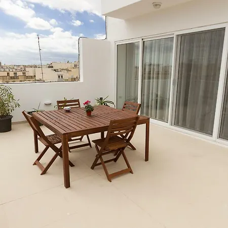 Holiday Penthouse Msida